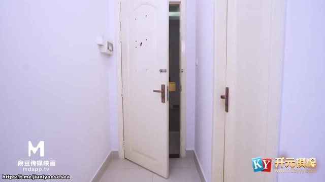 麻豆传媒合集-发财秘诀换取嫂嫂的服务，色嫂张芸熙勾引小叔子，麻豆传媒电影原创中文原版